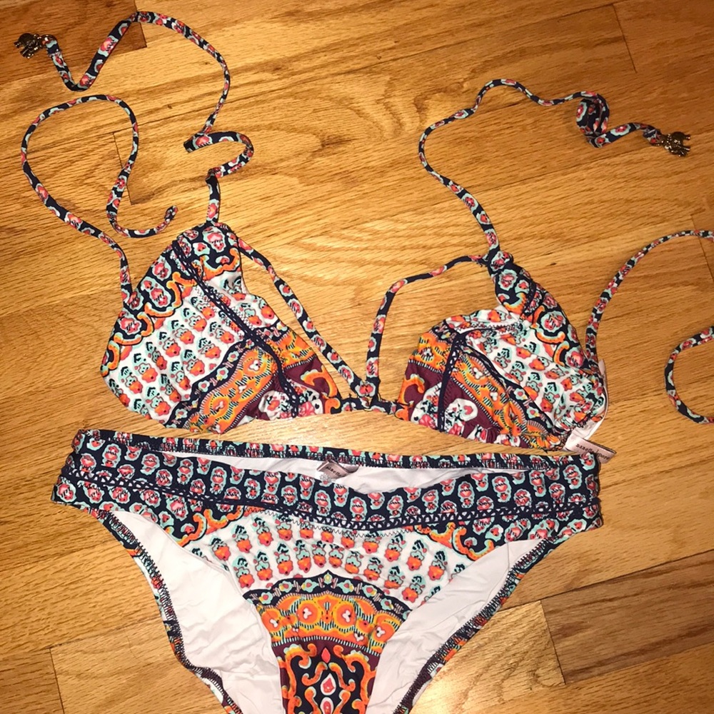 Nanette Lepore bathing suit bottom